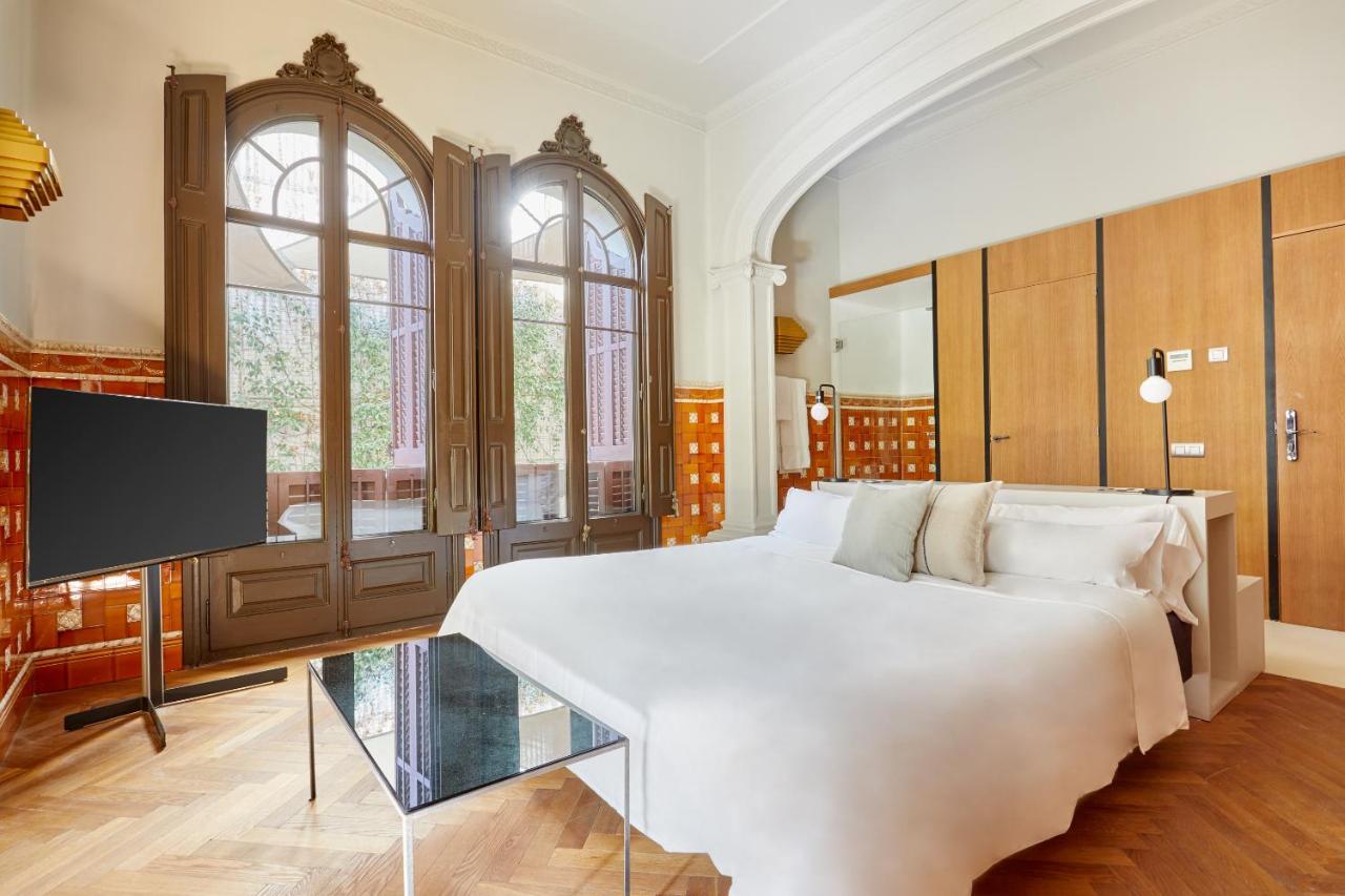 Le Palacete Powered By Sonder Barcelona Luaran gambar