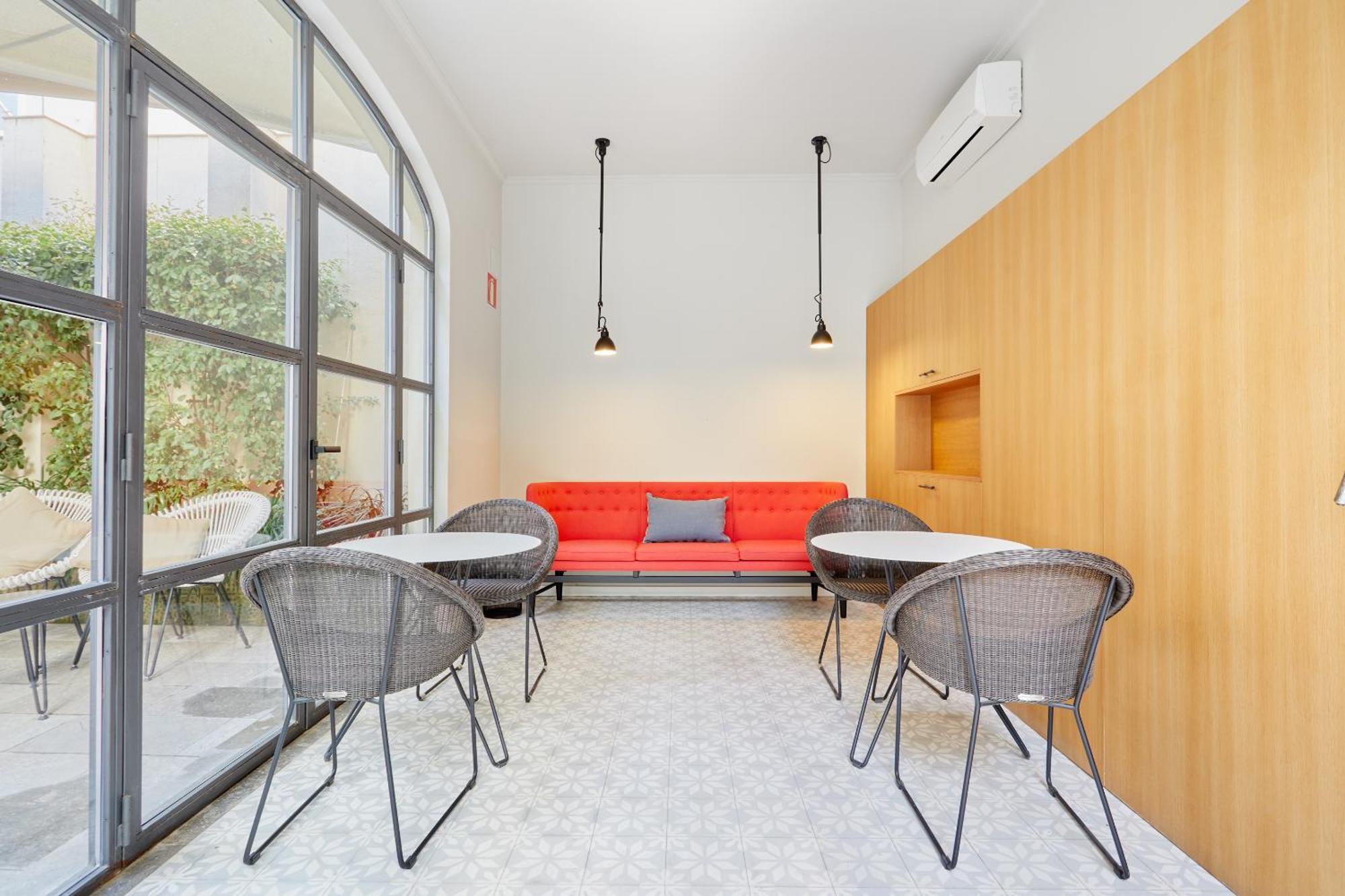 Le Palacete Powered By Sonder Barcelona Luaran gambar