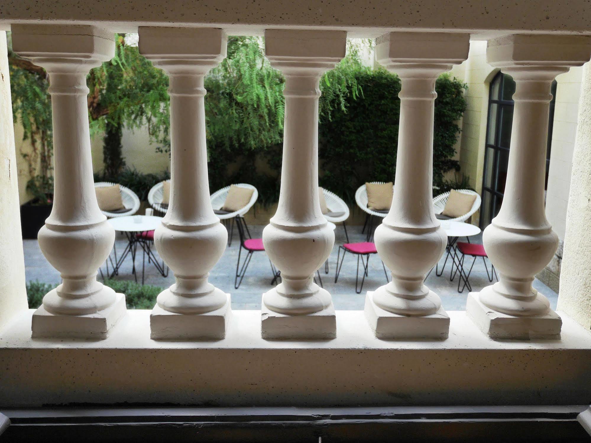 Le Palacete Powered By Sonder Barcelona Luaran gambar
