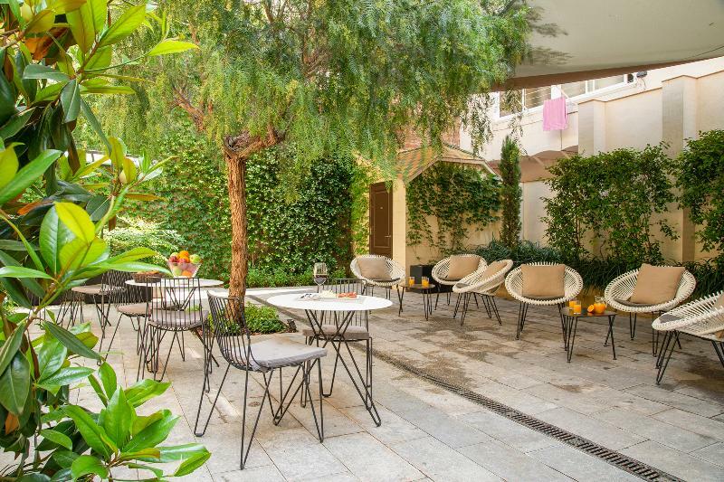 Le Palacete Powered By Sonder Barcelona Luaran gambar